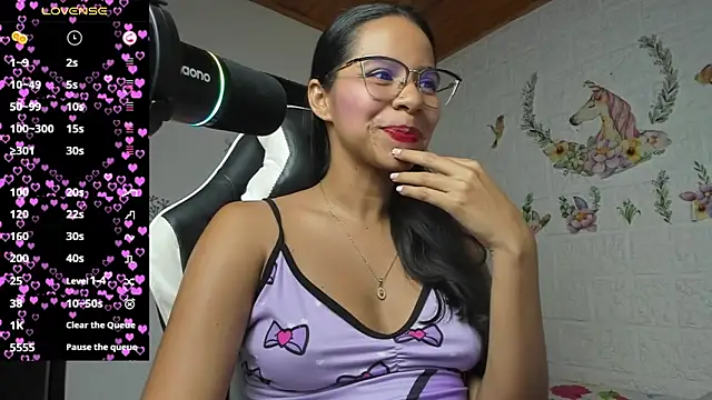 alisson_hoffman05's Live XXX Chat
