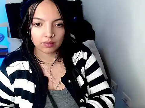 loren_tits24 live XXX chat