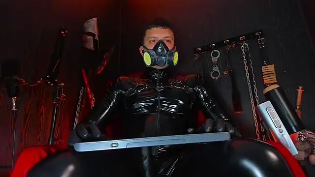Živý XXX chat Master_Connor_BDSM