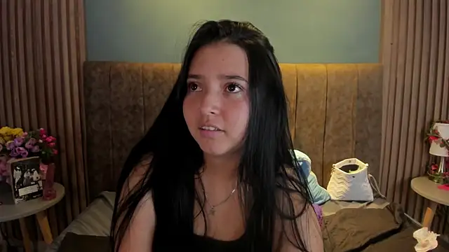 Chat XXX en directo de SkyCollins