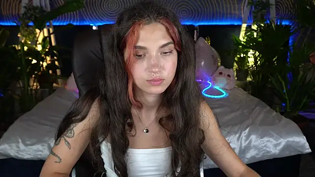 BabyFlowerr 라이브 XXX 채팅