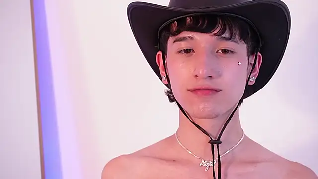 suki_dolll Chat XXX live