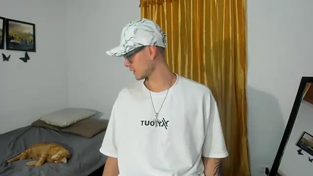 Chat XXX ao vivo de Vlad__night