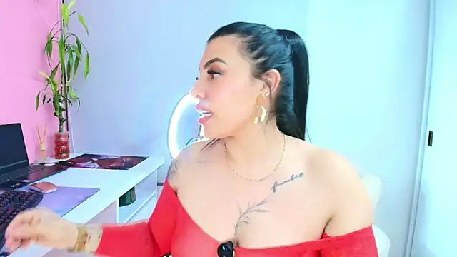 Živý XXX chat NaomiAmazing01