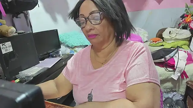 Mrs_mommy_のライブXXXチャット