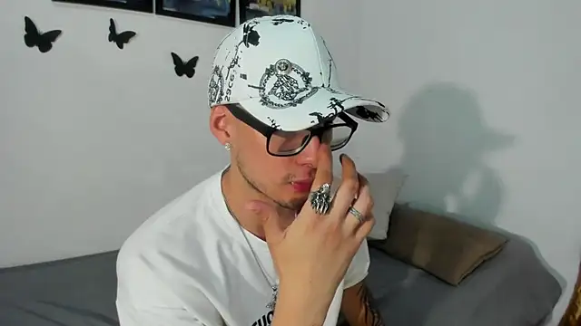 Chat XXX en directo de Vlad__night