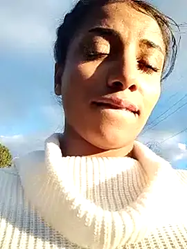 XXX chat uživo modela KattyBerryX