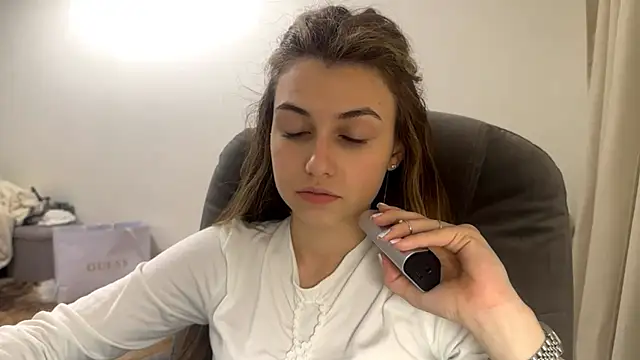 CameTruce Chat XXX live