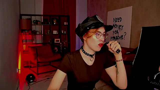 SeraphineDuskryn's Live XXX Chat