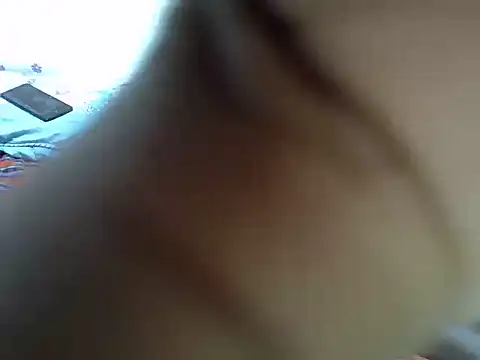 XXX chat uživo modela creamypetite