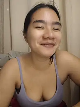 XXX chat uživo modela Kissy07