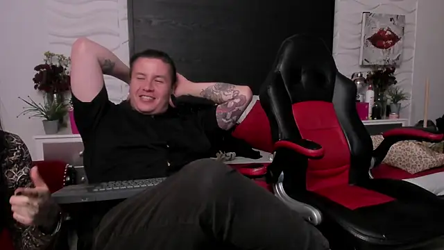 inkedsinners_ Live XXX-Chat