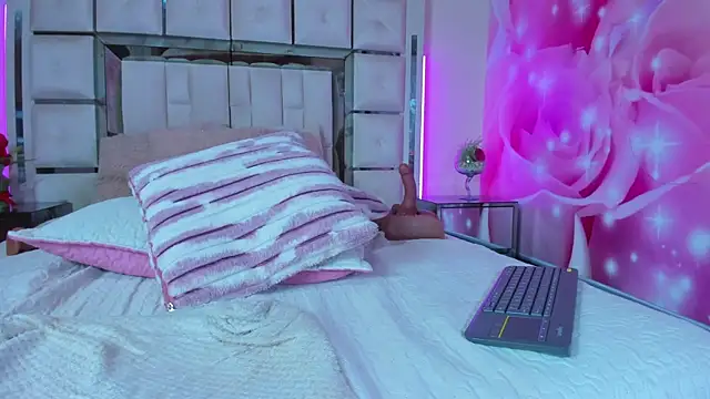 Živý XXX chat mia_peyton