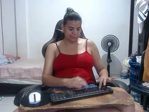 Adriana_0312's Live XXX Chat