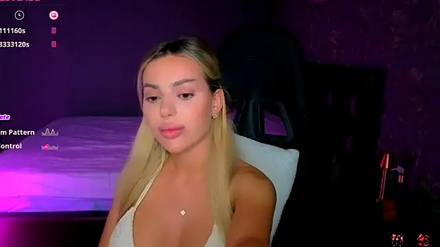 Ayla__DemirのライブXXXチャット