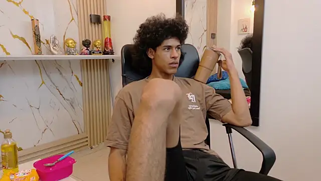 Živý XXX chat Zayn_Fox32