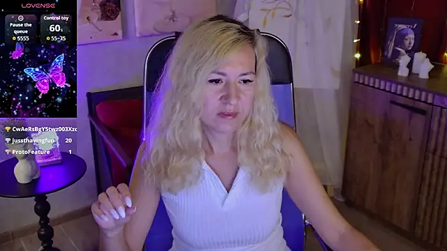 DonnaSmitth Chat XXX in diretta