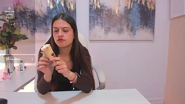 madydoll_ XXX чат на живо