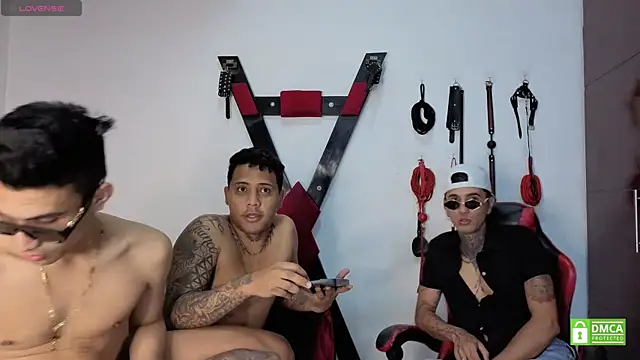 Chat XXX ao vivo de EliteBoysLive
