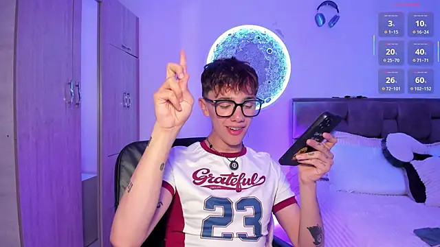 Czat XXX na żywo – Timothy_ros