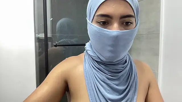 jade_nassar's Live XXX Chat