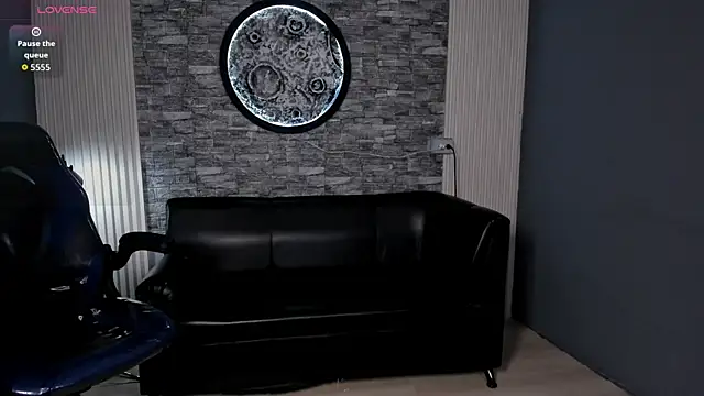 gemma_19_'s Live XXX Chat