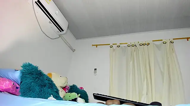vennuss19's Live XXX Chat