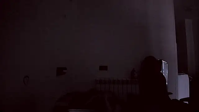 Lyricca Adlı Modelin Canlı XXX Sohbeti