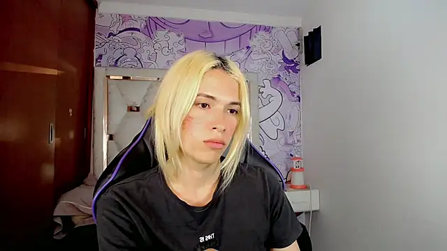 Chatroom XXX en direct de Larry_craft