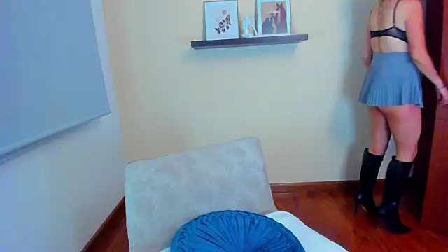 Velourmuse's Live XXX Chat