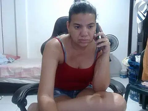 Chat XXX en directo de Adriana_0312