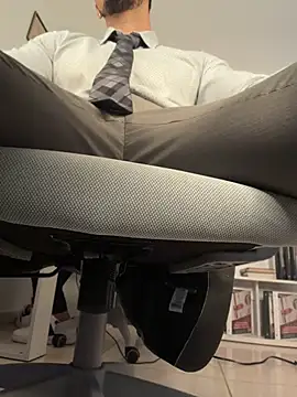 Dimitri_Colleman 现场XXX聊天