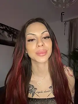 DollyRuby's Live XXX Chat