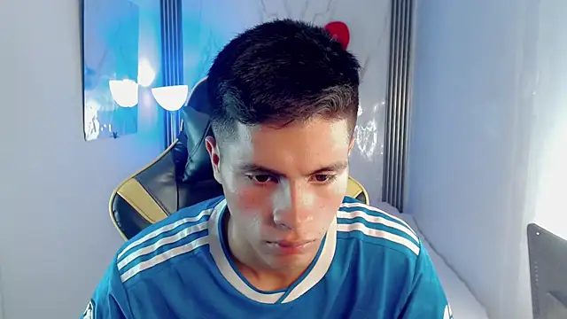 XXX chat uživo modela Ascii_one