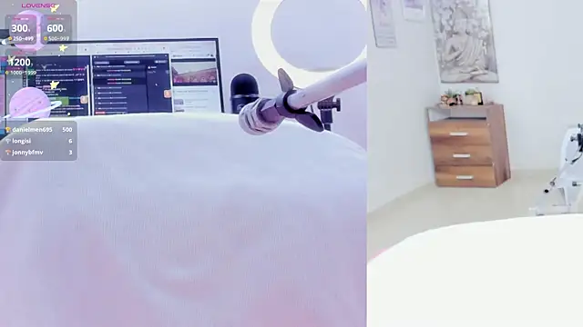 sofi_velez élő XXX-chatje