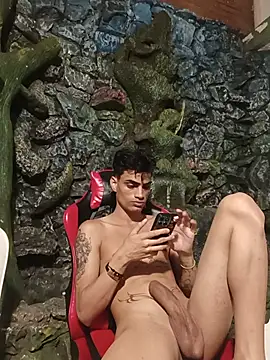 Limitless_boy Live XXX Chat
