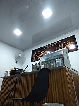 Živý XXX chat DulceCaroX