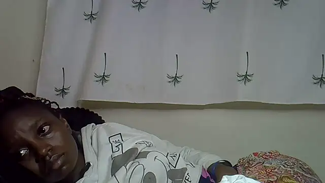 XXX chat uživo modela Enkarxx