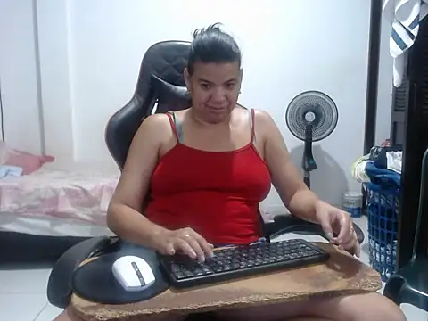 دردشة Adriana_0312 الجنسية المباشرة