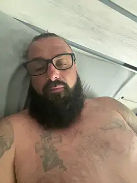 alphareign85 Chat XXX live
