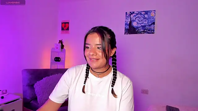 Shophie_thoopson's Live XXX Chat