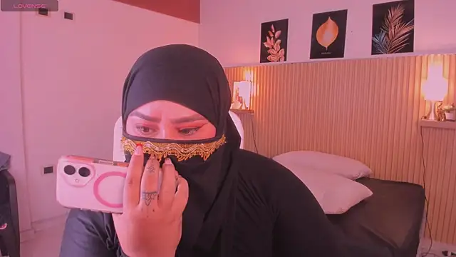 samanee_konn – Live XXX-chat