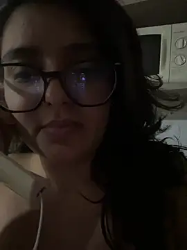 Chat +18 de midsize_94 ao vivo