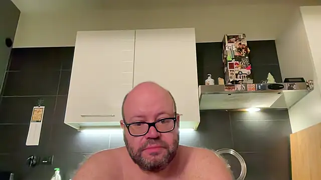 theitalianbear's Webcam Show