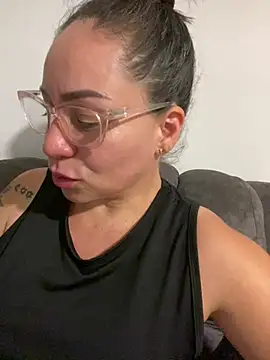 Chat +18 de HealingHoney ao vivo