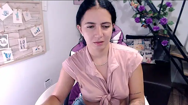 Živý XXX chat samantha_baby_