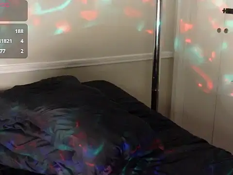 Thickkemzz41's Live XXX Chat