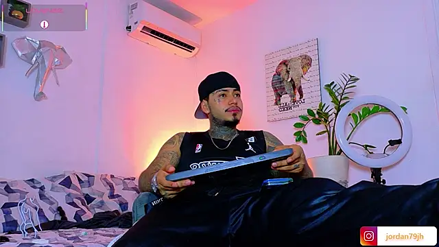 JordanSmiith_ Chat XXX in diretta