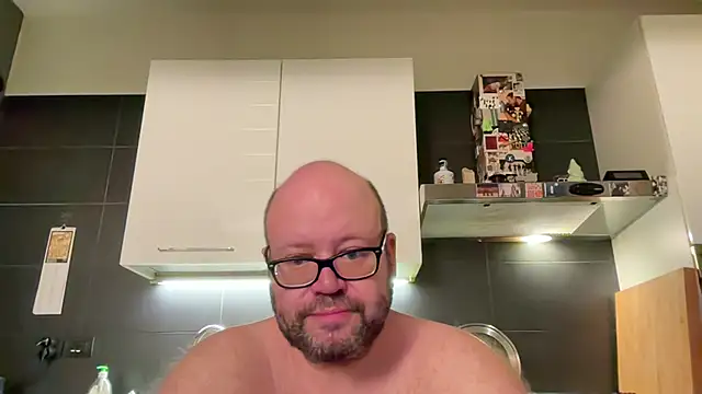 theitalianbear Live XXX-Chat