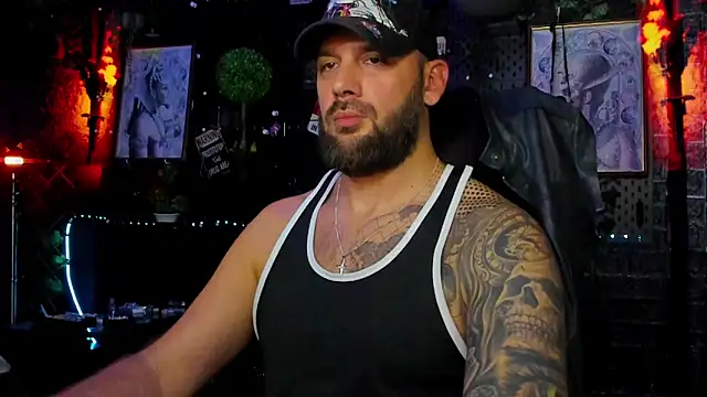 XXX chat uživo modela LexHardy